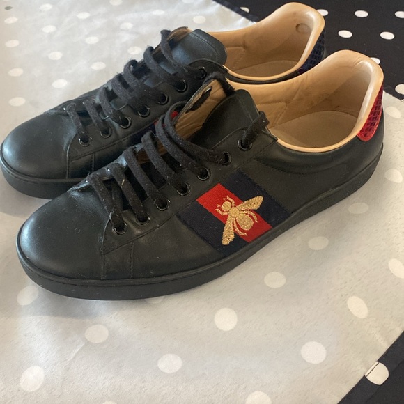 Gently used Gucci, running shoes size 9 - Picture 2 of 4